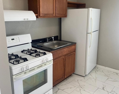 3726 Herald Street - Photo Thumbnail 5