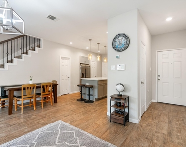 17137 Wilthorne Colony Court - Photo Thumbnail 5