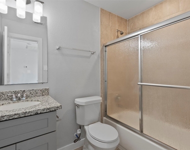 6809 Glass Street Street - Photo Thumbnail 9