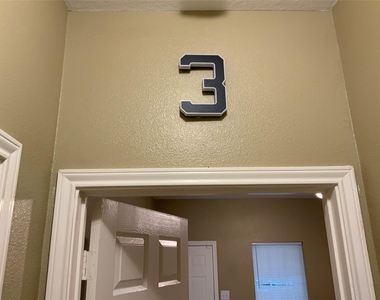 3006 Bolt Street - Photo Thumbnail 39