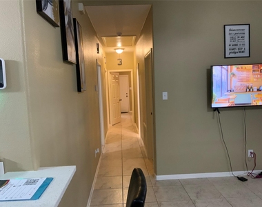 3006 Bolt Street - Photo Thumbnail 23