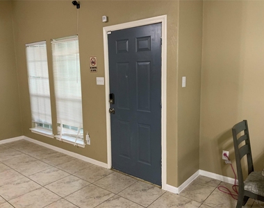 3006 Bolt Street - Photo Thumbnail 21