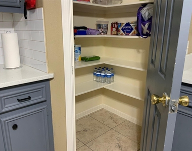3006 Bolt Street - Photo Thumbnail 19