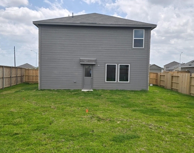 26706 Dalmatian Bellflower Drive - Photo Thumbnail 4