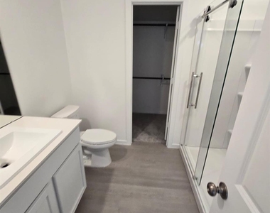 26706 Dalmatian Bellflower Drive - Photo Thumbnail 11
