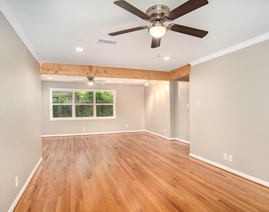 4602 Kinglet Street - Photo Thumbnail 5