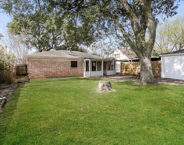 12115 Hillcroft Street - Photo Thumbnail 14