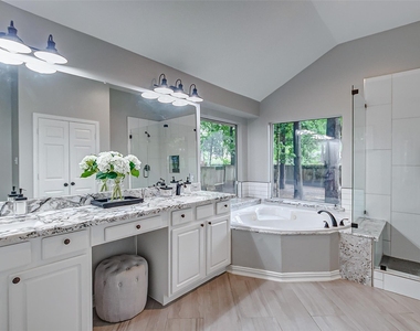18207 Red Eagle Court - Photo Thumbnail 39