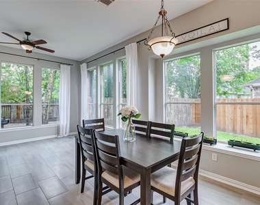 18207 Red Eagle Court - Photo Thumbnail 9