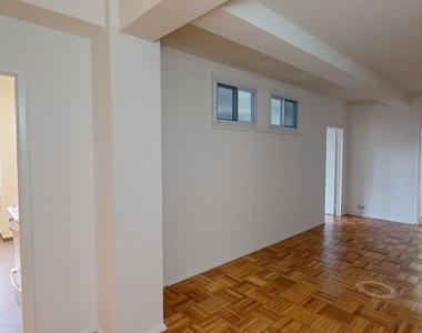 350 1st Avenue - Photo Thumbnail 1