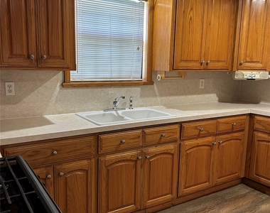307 Hafer Street - Photo Thumbnail 1