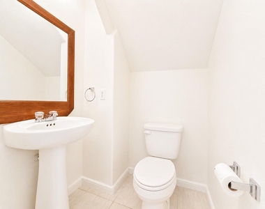 7219 Brookville Lane - Photo Thumbnail 26