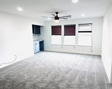 3306 Quarry Place Lane - Photo Thumbnail 13