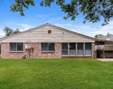 3618 Quail Meadow Drive - Photo Thumbnail 14