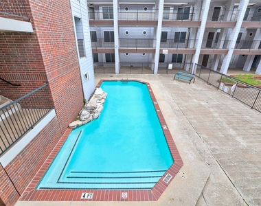 501 W 26th Street - Photo Thumbnail 30