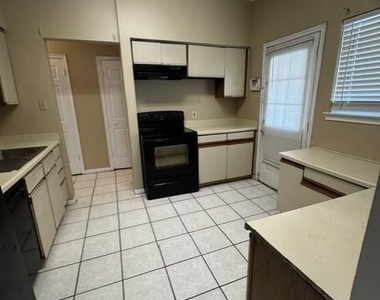 8310 Wild Rose Street - Photo Thumbnail 9