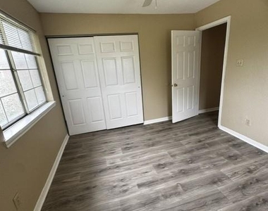 8310 Wild Rose Street - Photo Thumbnail 16