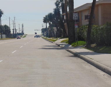 3220 69th Street - Photo Thumbnail 21