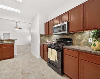 19602 Atherton Bend Lane - Photo Thumbnail 10