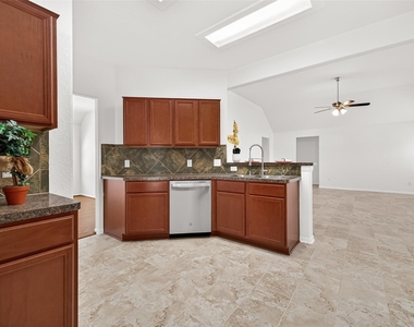 19602 Atherton Bend Lane - Photo Thumbnail 8