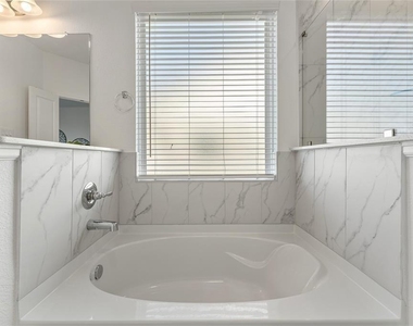 550 Long Beach Bay Drive - Photo Thumbnail 45