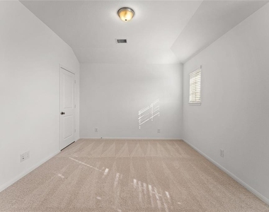 550 Long Beach Bay Drive - Photo Thumbnail 35