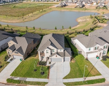550 Long Beach Bay Drive - Photo Thumbnail 5