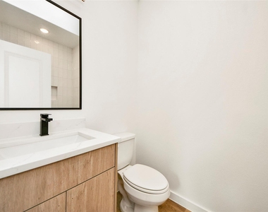 5201 Fairchild Street - Photo Thumbnail 19