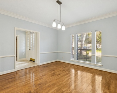 14819 Walbrook Drive - Photo Thumbnail 2