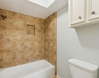 14819 Walbrook Drive - Photo Thumbnail 31