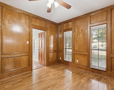 14819 Walbrook Drive - Photo Thumbnail 26