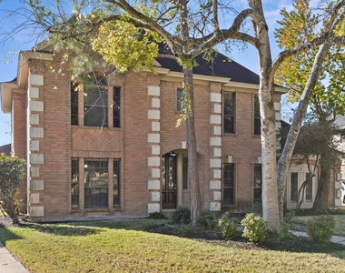 14819 Walbrook Drive - Photo Thumbnail 39