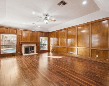 14819 Walbrook Drive - Photo Thumbnail 16
