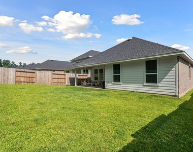 560 Newcomb Hollow Drive - Photo Thumbnail 34