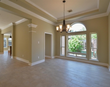 4510 Elmstone Court - Photo Thumbnail 8
