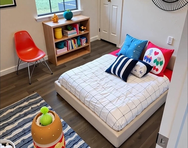 4710 Cairnlomond Street - Photo Thumbnail 8