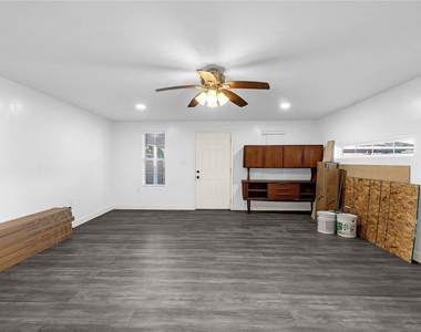 6014 Belarbor Street - Photo Thumbnail 22