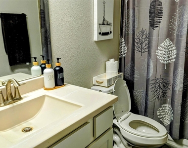 2125 Windy Grove Drive - Photo Thumbnail 6