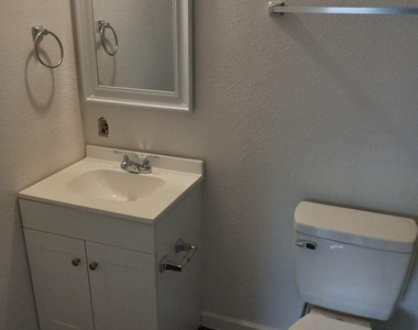 2681 Gessner Road - Photo Thumbnail 8