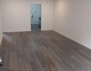 2681 Gessner Road - Photo Thumbnail 3