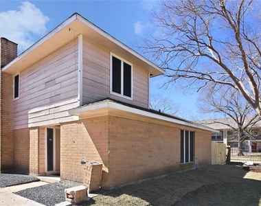 10839 Sugar Hill Drive - Photo Thumbnail 15