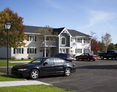 481 Pine Meadow Ln - Photo Thumbnail 3