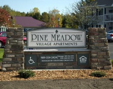 481 Pine Meadow Ln - Photo Thumbnail 2