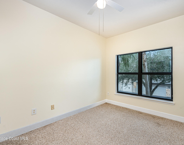 6470 Borasco Drive - Photo Thumbnail 10