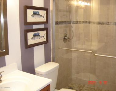 7801 Ridgewood Avenue - Photo Thumbnail 8