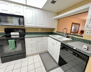 3170 N Atlantic Avenue - Photo Thumbnail 9
