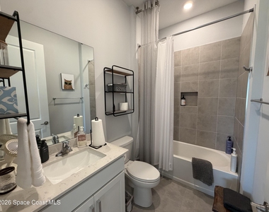 2371 Caravan Place - Photo Thumbnail 11