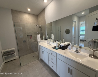 2371 Caravan Place - Photo Thumbnail 16