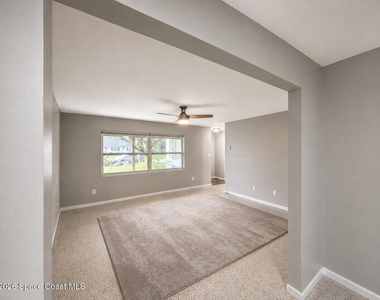 987 Kings Post Road - Photo Thumbnail 25