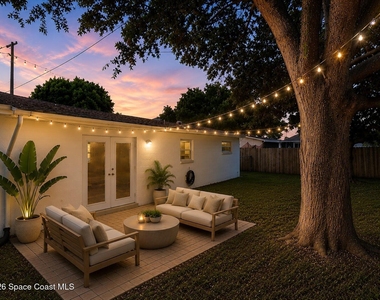 987 Kings Post Road - Photo Thumbnail 10